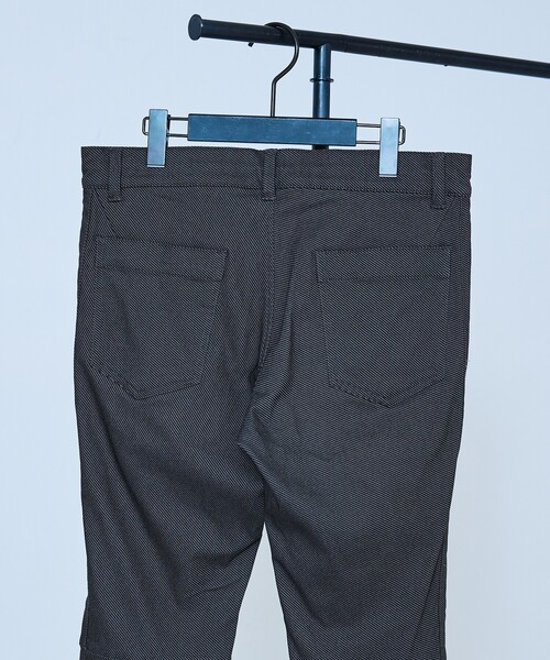 5351 POUR LES HOMMES（ゴーサンゴーイチプールオム）の「ツイル テーパード スキニー パンツ（その他パンツ・メンズ・ブラック/グレー・48/46/44/50）」の12枚目の写真