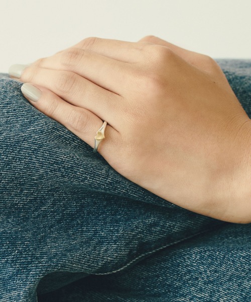 TEN.（テン）の「SILVER925 18KGP タイニーハートリング MIX リング ギフト ペアリング ピンキーリング（リング・レディース・シルバー×ゴールド・#7/#5/#3/#1）」の4枚目の写真