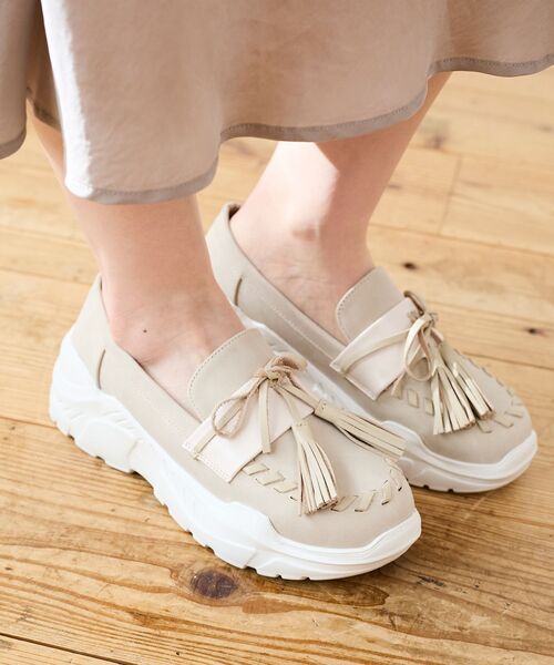 le.coeur blanc（ルクールブラン）の「《WEB限定アイテム》タッセルローファースニーカー（スニーカー・レディース・アイボリー/ブラック・37/38/39/36）」の9枚目の写真