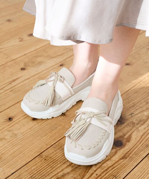 le.coeur blanc（ルクールブラン）の「《WEB限定アイテム》タッセルローファースニーカー（スニーカー・レディース・アイボリー/ブラック・37/38/39/36）」の11枚目の写真