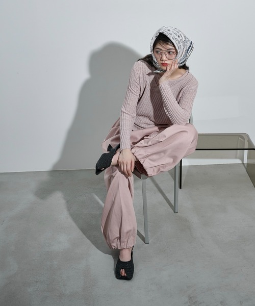 THE YOn(ザヨン)の「バルーンヘムイージーワイドパンツ(その他パンツ・レディース・ベージュ/チャコールグレー/ピンク・FREE)」の19枚目の写真