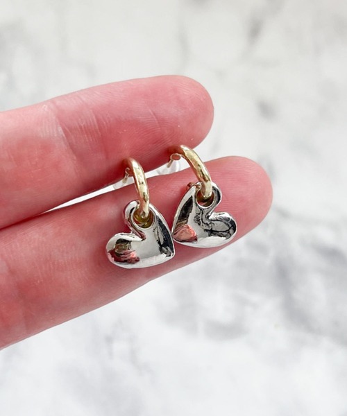 yu-ka(ユーカ)の「YU-KA:パールドロップピアス Pearl drop pierce(ピアス(両耳用)・レディース・シルバー・FREE)」の1枚目の写真
