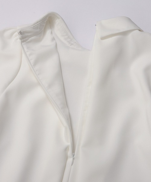 Fit more(フィットモア)の「リボンタイAラインタックフレアトップス(シャツ/ブラウス・レディース・ネイビー/ホワイト/ブラック・FREE)」の21枚目の写真