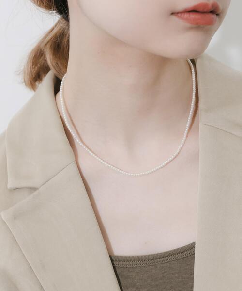 SMELLY（スメリー）の「ステンレスパールネックレス（ネックレス・レディース・ホワイト・-）」の5枚目の写真