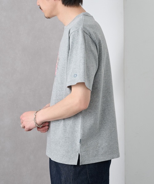 DISCUS(ディスカス)の「【DISCUS】ヴィンテージライク グラフィック Tシャツ 6282-7708 MNY / オーバーサイズ アメカジ ストリート 半袖(Tシャツ/カットソー・メンズ・グレー/オフホワイト/ブラック・M/L)」の17枚目の写真
