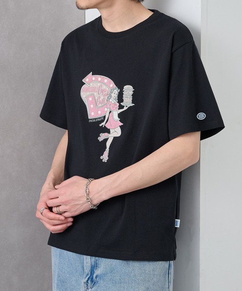 DISCUS(ディスカス)の「【DISCUS】ヴィンテージライク グラフィック Tシャツ 6282-7708 MNY / オーバーサイズ アメカジ ストリート 半袖(Tシャツ/カットソー・メンズ・グレー/オフホワイト/ブラック・M/L)」の10枚目の写真
