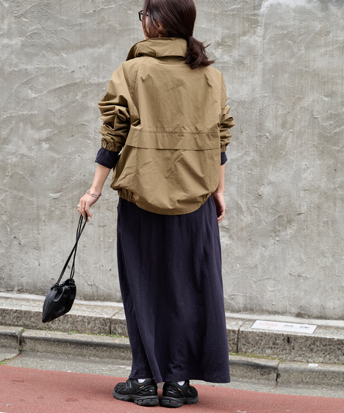 OUTDOOR PRODUCTS（アウトドアプロダクツ）の「撥水アスレチックブルゾン（その他アウター・レディース・カーキ/ホワイト/ブラック・MEDIUM）」の21枚目の写真