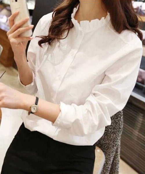 Ritzy(リッツィー)の「フリルデザイン衿シャツ ブラウス(シャツ/ブラウス・レディース・ホワイト・XL/L/M)」の1枚目の写真