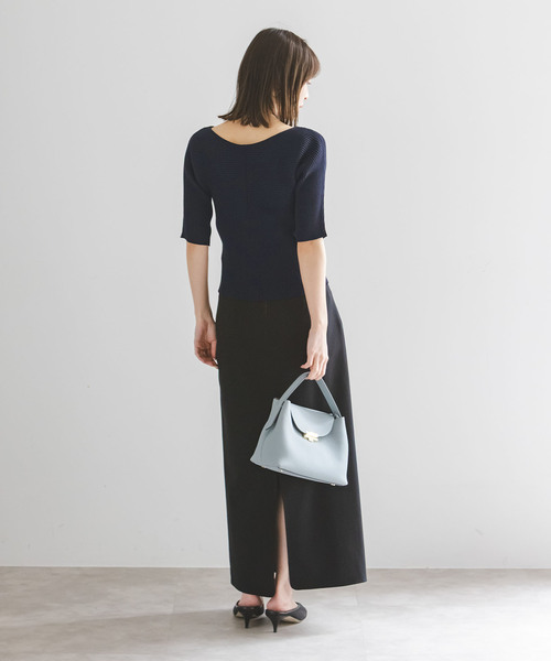 Noble（ノーブル）の「ゴールドボタンVネックリブニット（カーディガン/ボレロ・レディース・ネイビー/ホワイト・FREE）」の5枚目の写真