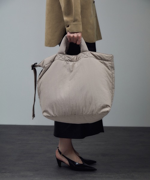 SALON adam et rope'（サロン アダム エ ロペ）の「【WEB限定】ペアレンツトートバッグ［ユニセックスで使える・軽量・A4］2（トートバッグ・レディース・ブラック/ベージュ系その他2・FREE）」の13枚目の写真