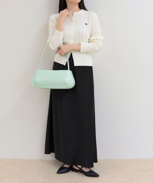 fredy emue（フレディエミュ）の「２ルームスリムバッグ（ショルダーバッグ・レディース・ミント/ブラック・FREE）」の4枚目の写真