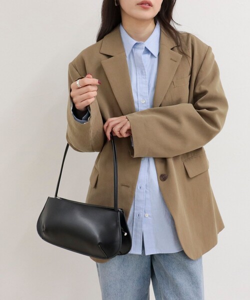 fredy emue（フレディエミュ）の「２ルームスリムバッグ（ショルダーバッグ・レディース・ミント/ブラック・FREE）」の5枚目の写真