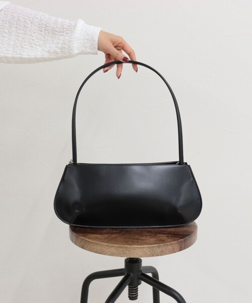 fredy emue（フレディエミュ）の「２ルームスリムバッグ（ショルダーバッグ・レディース・ミント/ブラック・FREE）」の9枚目の写真