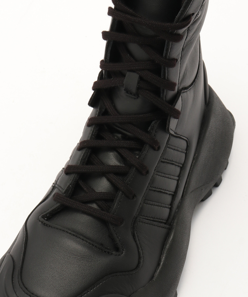 adidas（アディダス）の「adidas × Willy Chavarria Forum Boot Mid（その他シューズ・メンズ・ブラック・26.5cm/27.5cm/28.5cm）」の6枚目の写真