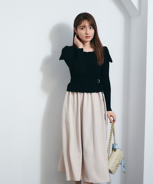 12Twelve Agenda(トゥエルブ アジェンダ)の「オフショル風ニットドッキングワンピース(ワンピース・レディース・ベージュ/ブラック・M)」の3枚目の写真