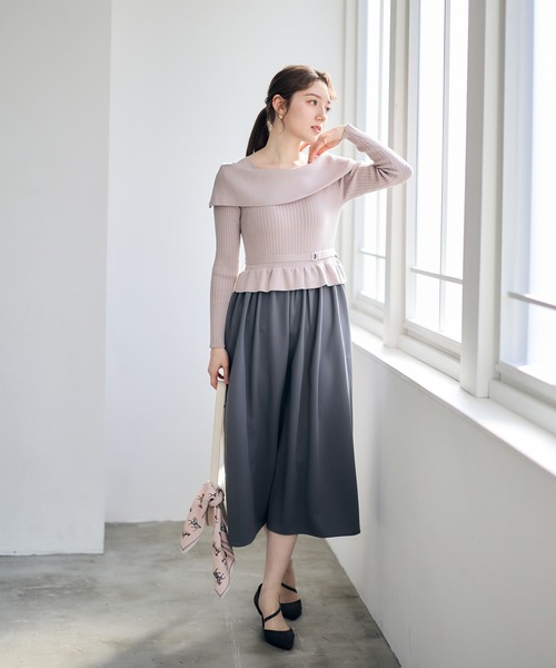 12Twelve Agenda(トゥエルブ アジェンダ)の「オフショル風ニットドッキングワンピース(ワンピース・レディース・ベージュ/ブラック・M)」の16枚目の写真