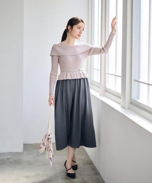 12Twelve Agenda(トゥエルブ アジェンダ)の「オフショル風ニットドッキングワンピース(ワンピース・レディース・ベージュ/ブラック・M)」の17枚目の写真