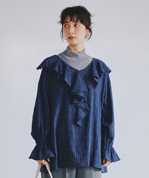 studio CLIP（スタディオクリップ）の「ソフトチュールハイネックプルオーバー[プラスサイズあり]（Tシャツ/カットソー・レディース・グレー/オフホワイト/ライトブルー・ﾌﾘｰ(L)/MEDIUM/LARGE）」の17枚目の写真