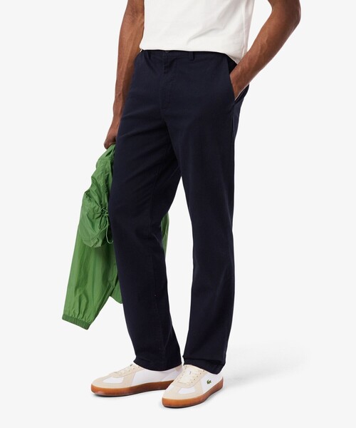 LACOSTE（ラコステ）の「レギュラーフィットテーパードストレッチチノパンツ（チノパンツ・メンズ・モスグリーン/ブラック/ダークネイビー・31/30/32/33）」の13枚目の写真