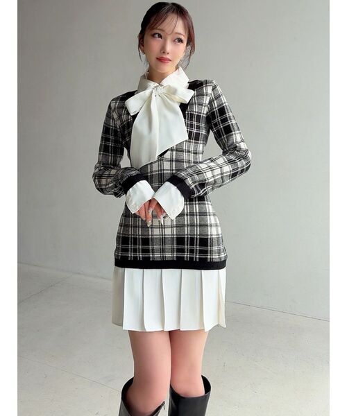 RESEXXY(リゼクシー)の「シャツドッキングニットワンピース(ワンピース・レディース・ブラック/ベージュ/ネイビー・FREE)」の5枚目の写真