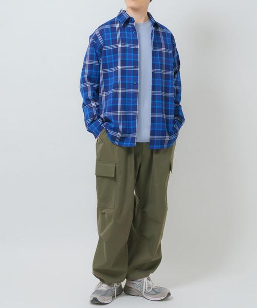 ITEMS URBANRESEARCH（アイテムズ アーバンリサーチ）の「TRストレッチ チェックレギュラーカラーシャツ（シャツ/ブラウス・レディース・ブラック/ベージュ/ネイビー・MEDIUM/LARGE）」の11枚目の写真