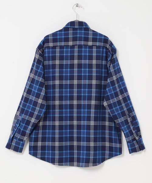 ITEMS URBANRESEARCH（アイテムズ アーバンリサーチ）の「TRストレッチ チェックレギュラーカラーシャツ（シャツ/ブラウス・レディース・ブラック/ベージュ/ネイビー・MEDIUM/LARGE）」の15枚目の写真