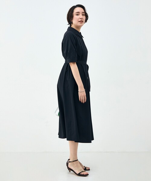 NOLLEY’S(ノーリーズ)の「ウォッシャブルAラインタックワンピース(シャツワンピース・レディース・ブルー系その他/ネイビー・36/38)」の19枚目の写真