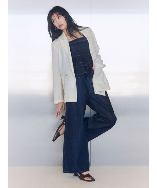 LAGUNAMOON(ラグナムーン)の「LMロゴセミワイドデニムパンツ セットアップ(デニムパンツ・レディース・ライトブルー/ブラック/インディゴブルー・SMALL/MEDIUM)」の15枚目の写真