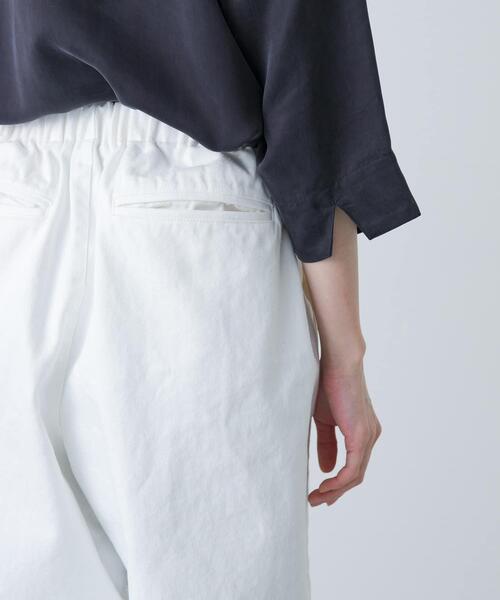 かぐれ（カグレ）の「ホワイトデニムワイドパンツ（その他パンツ・レディース・オフホワイト・FREE）」の3枚目の写真