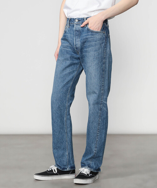 orSlow（オアスロウ）の「orSlow | 105 STANDARD SELVEDGE DENIM 2YEAR WASH MEN（デニムパンツ・メンズ・ライトブルー・3/1/4/2）」の11枚目の写真