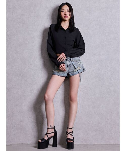 GYDA(ジェイダ)の「ジャストウエストGYDA chainダメージデニムショートパンツ(デニムパンツ・レディース・ブルー/ライトブルー・MEDIUM/SMALL/X-SMALL)」の5枚目の写真