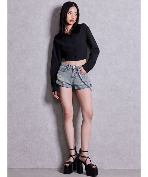 GYDA(ジェイダ)の「ジャストウエストGYDA chainダメージデニムショートパンツ(デニムパンツ・レディース・ブルー/ライトブルー・MEDIUM/SMALL/X-SMALL)」の6枚目の写真