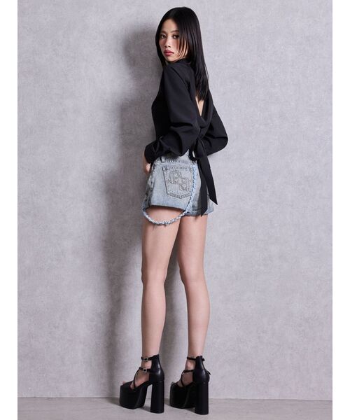 GYDA(ジェイダ)の「ジャストウエストGYDA chainダメージデニムショートパンツ(デニムパンツ・レディース・ブルー/ライトブルー・MEDIUM/SMALL/X-SMALL)」の7枚目の写真