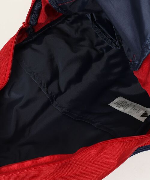 adidas(アディダス)の「《adidas》TIROユースバックパック(バックパック/リュック・メンズ・レッド系その他/ブラック×ゴールド/ブルー系その他・フリー)」の6枚目の写真