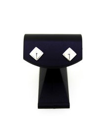 THE MILES（ザ マイルズ）の「ガレージウダガワ シルバー ピラミッドスタッズピアス（両耳用）（ピアス（両耳用））」