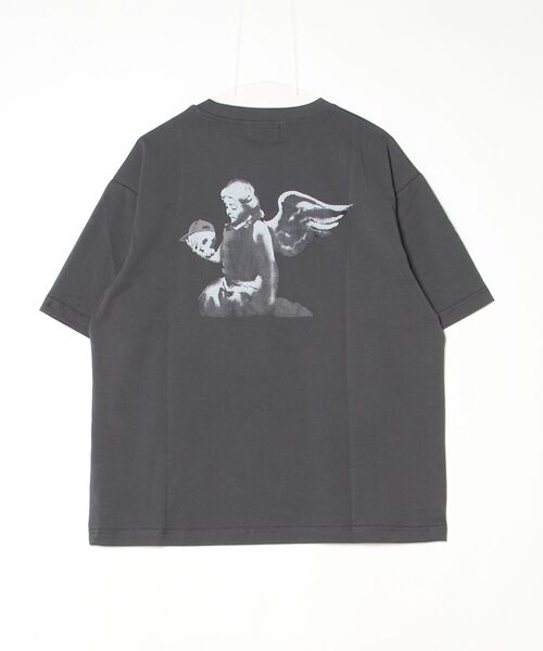BRANDALISED(ブランダライズド)の「【BRANDALISED/ブランダライズド】冷感天竺 アソート バンクシー アートワークデザイン ショートスリーブTシャツ(Tシャツ/カットソー・メンズ・グレー系2/ブラック系2/グレー系1/ブラック系1/ブラック系3/アイボリー系1/アイボリー系3/アイボリー系2/グレー系3・M/XL/L)」の13枚目の写真
