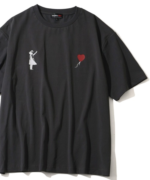 BRANDALISED(ブランダライズド)の「【BRANDALISED/ブランダライズド】冷感天竺 アソート バンクシー アートワークデザイン ショートスリーブTシャツ(Tシャツ/カットソー・メンズ・グレー系2/ブラック系2/グレー系1/ブラック系1/ブラック系3/アイボリー系1/アイボリー系3/アイボリー系2/グレー系3・M/XL/L)」の4枚目の写真