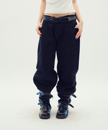 ERTR（イーアールティーアール）の「Vogon Thumbs Up Girl Denim Pants Black（デニムパンツ）」