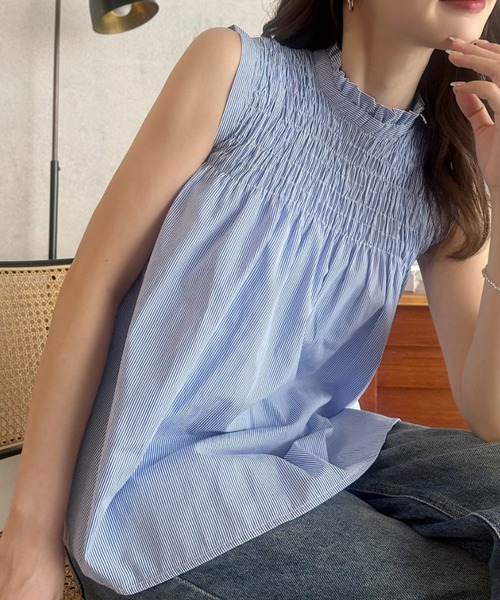 Eclat one(エクラワン)の「【Eclat one】フリルネックシャーリング ノースリーブ ブラウス ◎(シャツ/ブラウス・レディース・ホワイト×ブルー/ホワイト/ブラウン/ブラック×ホワイト・FREE)」の16枚目の写真