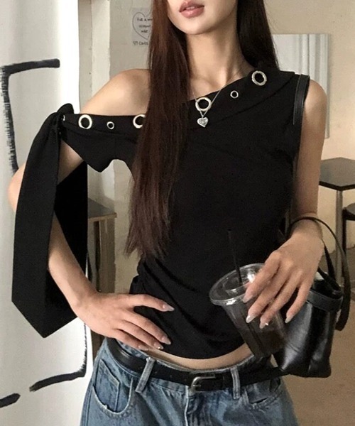 SHEENA(シーナ)の「アイレットワンショルダーリボントップス(Tシャツ/カットソー・レディース・ブラック・M)」の14枚目の写真