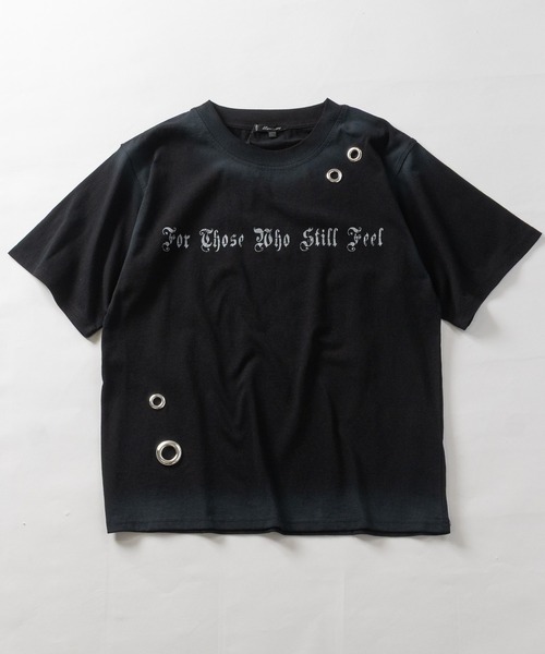 JOHN'S CLOSET(ジョンズクローゼット)の「【13】アイレットホールデザインスプレー加工ショート丈Tシャツ/Y2K(Tシャツ/カットソー・メンズ・ピンク/カーキ/ブラック/アイボリー・LARGE/MEDIUM/SMALL)」の15枚目の写真