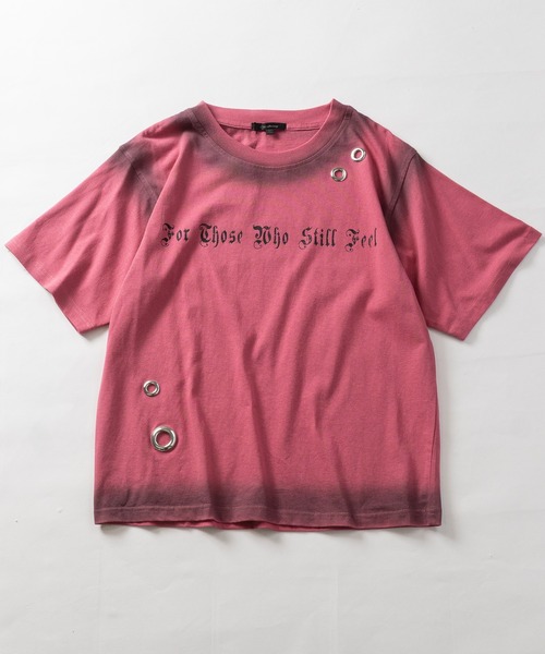 JOHN'S CLOSET(ジョンズクローゼット)の「【13】アイレットホールデザインスプレー加工ショート丈Tシャツ/Y2K(Tシャツ/カットソー・メンズ・ピンク/カーキ/ブラック/アイボリー・LARGE/MEDIUM/SMALL)」の5枚目の写真
