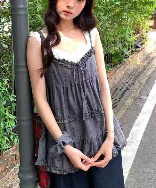 Achic(アシック)の「ギャザーフリルティアードキャミチュニック ヘアゴム付きでお得(キャミソール・レディース・ダークグレー/ピンク/アイボリー・M)」の22枚目の写真