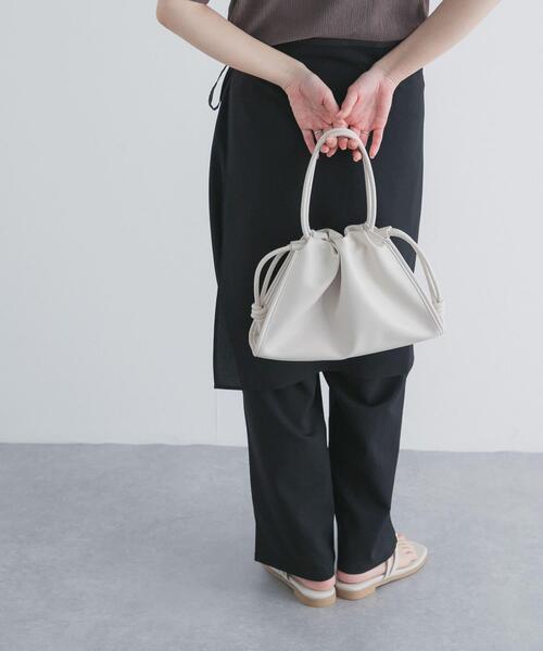 URBAN RESEARCH DOORS（アーバンリサーチドアーズ）の「ドロストトートバッグ | 巾着バッグ/2WAY/ハンドバッグ（トートバッグ・レディース・ブラック/オフホワイト・ONE）」の3枚目の写真