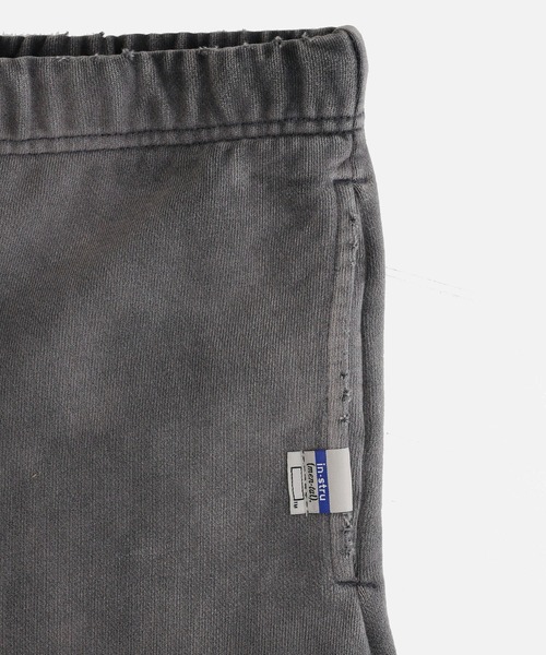 In・stru(men-tal).(インストルメンタル)の「【 in・stru(men-tal)./インストールメンタル】FRENCH TERRY DISTRESSED EASY SHORTS/Maison MIHARAYASUHIRO(その他パンツ・メンズ・ブラック・46/44)」の4枚目の写真