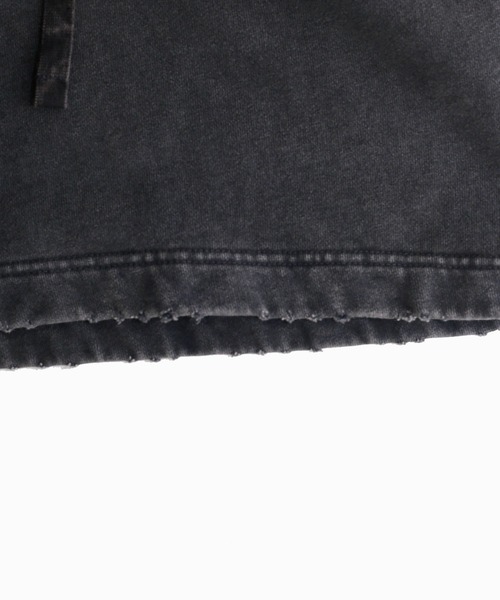 In・stru(men-tal).(インストルメンタル)の「【 in・stru(men-tal)./インストールメンタル】FRENCH TERRY DISTRESSED EASY SHORTS/Maison MIHARAYASUHIRO(その他パンツ・メンズ・ブラック・46/44)」の6枚目の写真