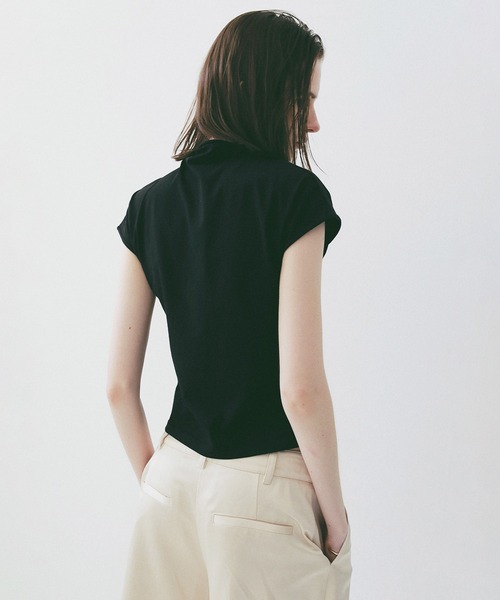 CLANE（クラネ）の「UP NECK COMPACT TOPS（Tシャツ/カットソー・レディース・ブラウン/ブラック/ホワイト・2/1）」の21枚目の写真
