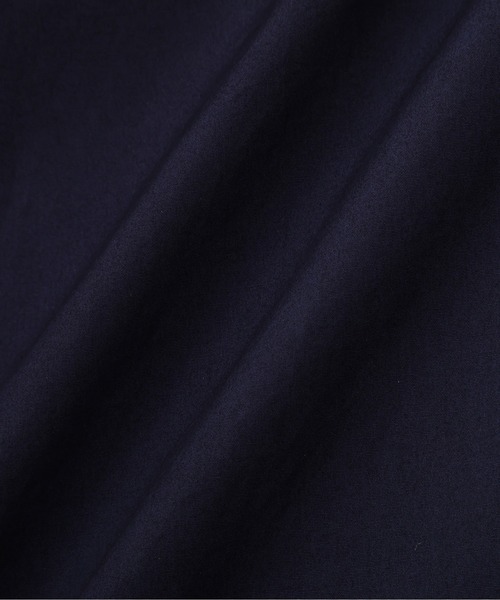 MHL.(エムエイチエル)の「FINE COMPACT COTTON POPLIN(その他パンツ・レディース・ネイビー/ベージュ・3/2/1/0)」の9枚目の写真