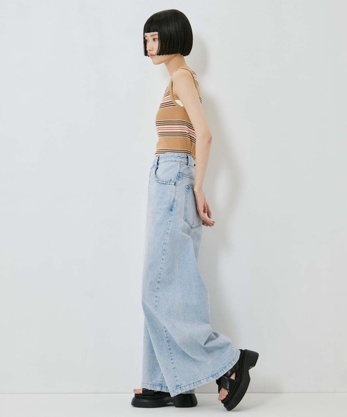 STUDIOUS(ステュディオス)の「【STUDIOUS/ステュディオス】Bleached Baggy Jeans/ブリーチバギージーンズ/ウォッシャブル/くびれ効果/サイズ調整可(デニムパンツ・レディース・ダークインディゴブルー/ブラック・1/2)」の10枚目の写真