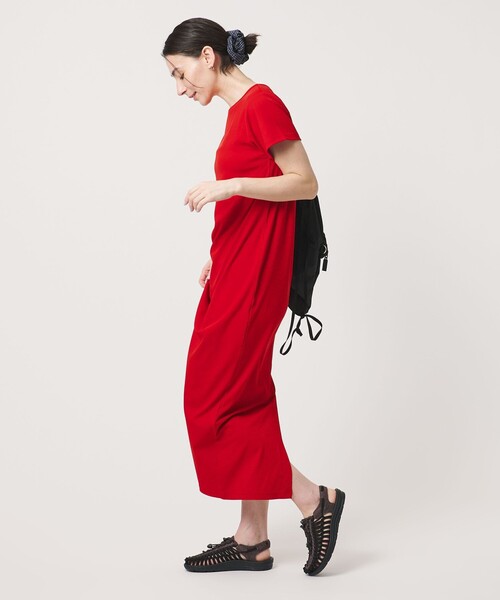 BEAUTY&YOUTH UNITED ARROWS(ビューティーアンドユースユナイテッドアローズ)の「【WEB限定】リブショートスリーブ カットソーワンピース(ワンピース・レディース・グレー/ブラック/レッド/ブラウン・FREE)」の4枚目の写真